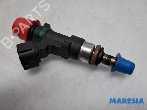 injector-renault-captur-i-j5_-h5_-2013-31468571 main image