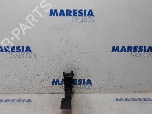 Used Electronic module Electronic module RENAULT CLIO IV (BH_) 0.9 TCe 90 (BHNF, BHMA, BHMH, BHJK, BHJR) (90 hp) 31481740 31481740