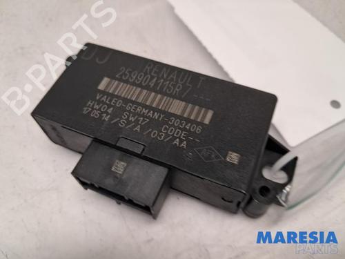 Used Electronic module RENAULT CLIO IV Grandtour (KH_) 1.2 TCe 120 (KHM0) (120 hp) 31516010