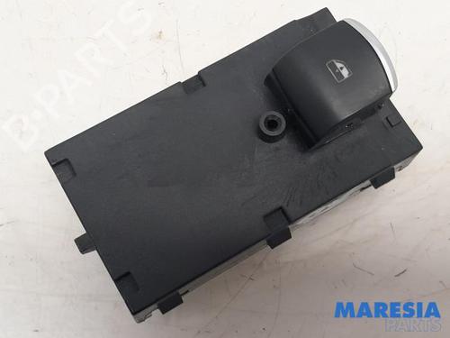 Kombi Kontakt / Stilkkontakt ALFA ROMEO GIULIA (952_) 2.0 (952ACA25) (280 hp) 31527389