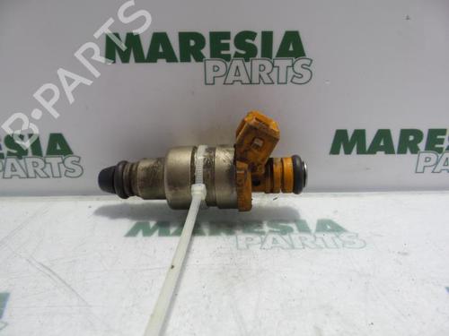 Used Injector FIAT PUNTO (188_) 1.2 60 (188.030, .050, .130, .150, .230, .250) (60 hp) 31440446