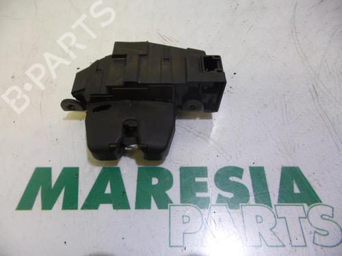 electronic-module-peugeot-207-wa_-wc_-2006-2007-2008-2009-2010-2011-2012-2013-2014-2015-31393795 main image