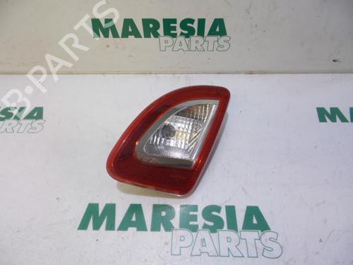 Used Right taillight RENAULT TWINGO II (CN0_) 1.2 16V (CN04, CN0B) (75 hp) 31486189