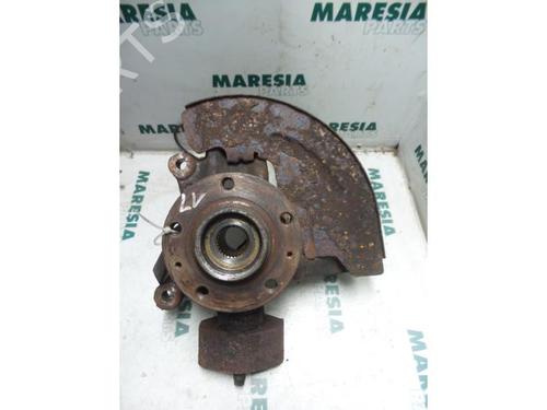 Used Left front steering knuckle PEUGEOT 607 (9D, 9U) 2.7 HDi 24V (204 hp) 31398698