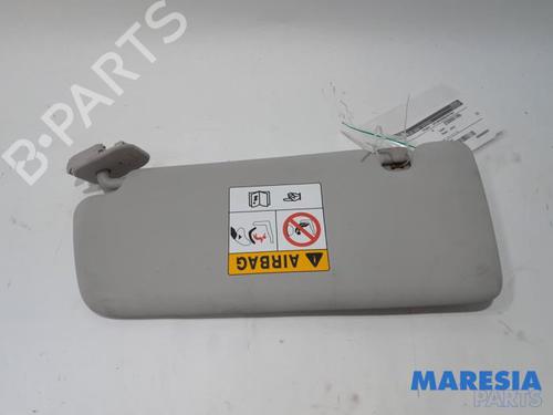 right-sun-visor-renault-megane-iv-grandtour-k9amn_-2016-31537413 main image