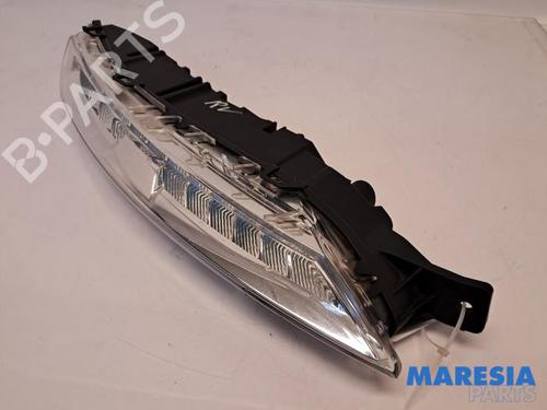Used Right daytime light CITROËN C4 Grand Picasso II (DA_, DE_) 1.6 HDi / BlueHDi 115 (115 hp) 31502634