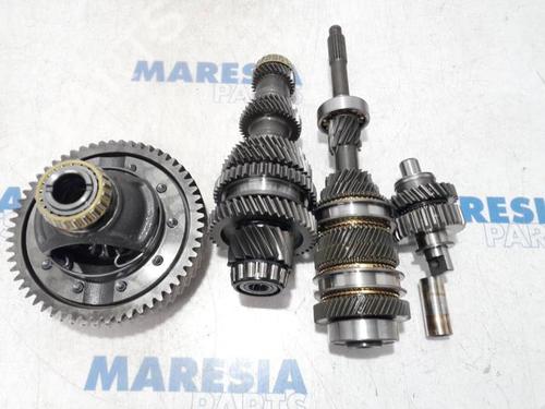 Used Other Other RENAULT MEGANE IV Grandtour (K9A/M/N_) 1.5 Blue dCi 95 (K9A2) (95 hp) 31442269 31442269