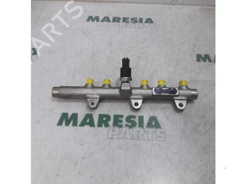 Used Injection rail Injection rail FIAT PUNTO (188_) 1.9 JTD 80 (188.237, .257, .337, .357) (80 hp) 31383798 31383798