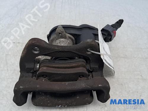 Used Right rear brake caliper Right rear brake caliper RENAULT MEGANE IV Grandtour (K9A/M/N_) 1.3 TCe 140 (K9NB) (140 hp) 32783912 32783912