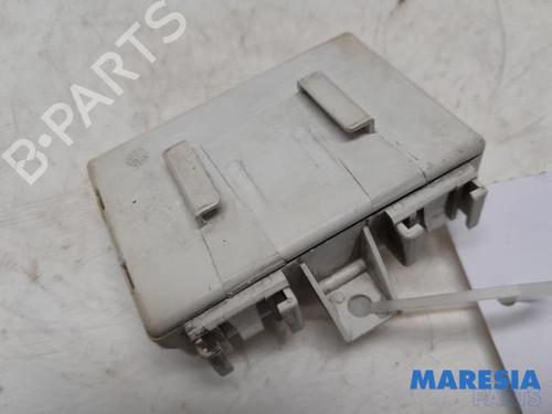 Used Electronic module RENAULT MEGANE III Coupe (DZ0/1_) 1.4 TCe (DZ0F, DZ1V) (131 hp) 31450291