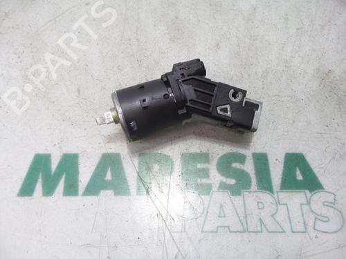 Used Ignition barrel PEUGEOT 2008 I (CU_) 1.2 VTi (82 hp) 31482407