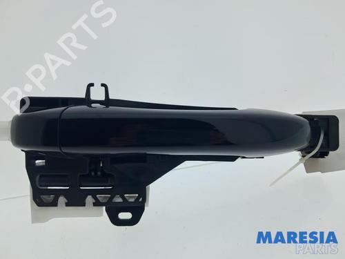 Used Rear right exterior door handle Rear right exterior door handle RENAULT CAPTUR II (HF_) TCe 160 (HFN1) (158 hp) 39932901 39932901