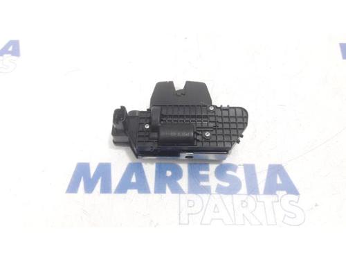 Módulo eletrónico PEUGEOT 3008 I MPV (0U_) 1.6 VTi (120 hp) 31468048