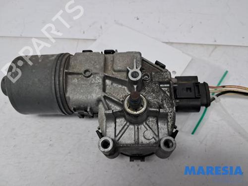 Used Front wiper motor ALFA ROMEO GIULIETTA (940_) 1.4 TB (940FXB1A, 940FXB11) (170 hp) 31529592