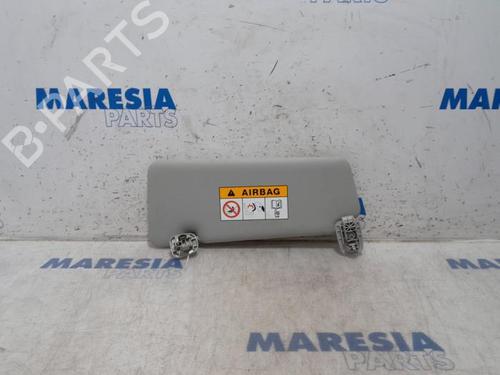 right-sun-visor-renault-clio-iv-grandtour-kh_-2012-2013-2014-2015-2016-2017-2018-2019-2020-2021-31447008 main image