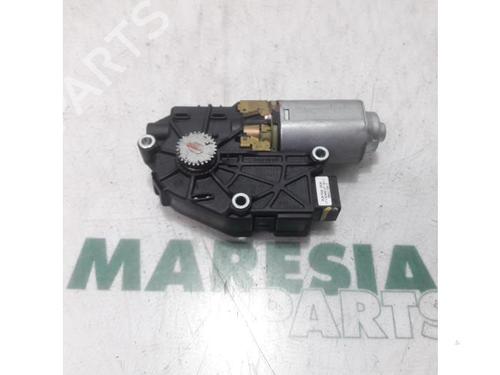 Used Sunroof engine PEUGEOT 5008 (0U_, 0E_) 1.6 HDi (112 hp) 31456970
