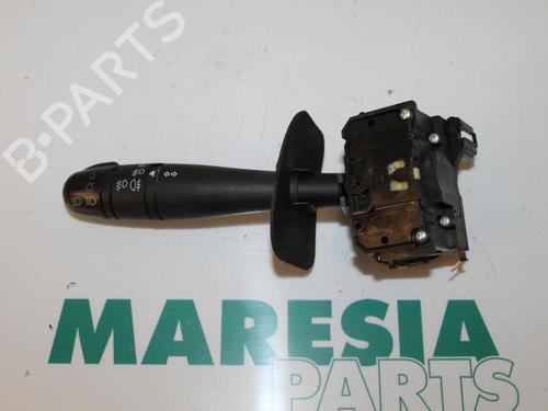 Used Steering column stalk RENAULT SCÉNIC I MPV (JA0/1_, FA0_) 1.9 dCi (JA05, JA1F) (102 hp) 31500464