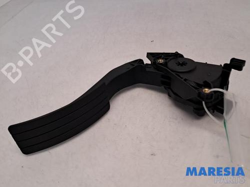 Pedal RENAULT CLIO IV (BH_) 0.9 TCe 90 (BHNF, BHMA, BHMH, BHJK, BHJR) (90 hp) 31465318