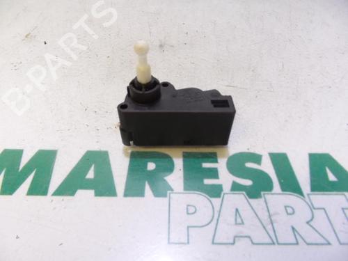 Used Headlight adjuster motor FIAT STILO (192_) 1.2 16V (192_XA1B) (80 hp) 31433730