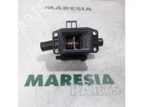 thermostat-housing-peugeot-partner-box-bodympv-5_-g_-1996-31386790 main image