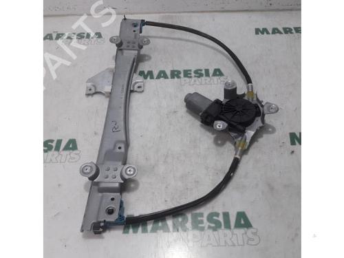 Used Front right window mechanism RENAULT TWINGO II (CN0_) 1.2 (CN0D) (58 hp) 31450434