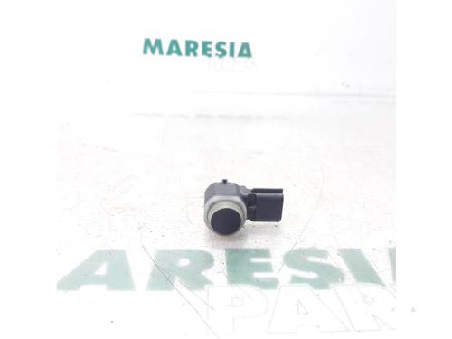 Used Electronic sensor RENAULT CAPTUR I (J5_, H5_) 0.9 TCe 90 (90 hp) 31489364