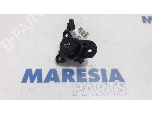 Used Switch RENAULT ESPACE V (JR_) 1.6 dCi 160 (160 hp) 31417102