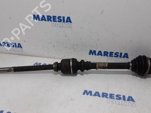 Used Right front driveshaft PEUGEOT 307 CC (3B) 2.0 16V (140 hp) 31465109