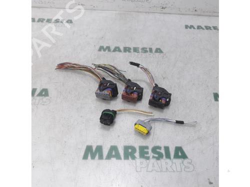 Used Wiring harness CITROËN C4 I (LC_) 1.6 HDi (90 hp) 31435181
