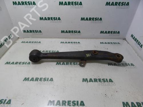 Used Left front suspension arm FIAT TALENTO Van (290_) 1.9 D (290UK) (71 hp) 31475435