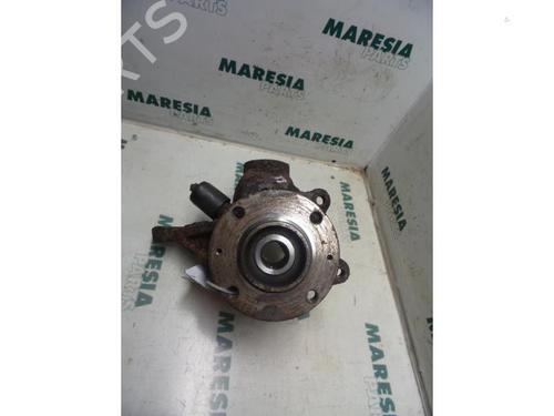 Used Right front steering knuckle CITROËN XSARA PICASSO (N68) 2.0 16V (136 hp) 31446664