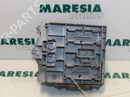 Fuse box ALFA ROMEO 147 (937_) 1.6 16V T.SPARK ECO (937.AXA1A, 937.BXA1A) | BP31403667E1