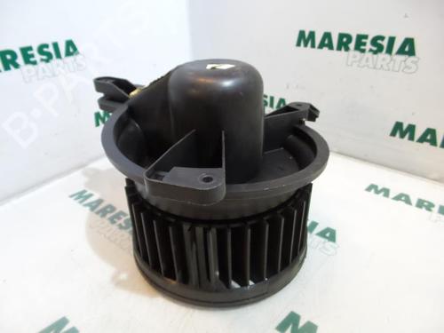 Used Heater blower motor CITROËN BERLINGO / BERLINGO FIRST Box Body/MPV (M_) 1.9 D 70 (MBWJZ, MCWJZ) (69 hp) 31524005