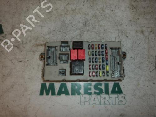 fuse-box-fiat-punto-188_-1999-2000-2001-2002-2003-2004-2005-2006-2007-2008-2009-2010-2011-2012-31500206 main image