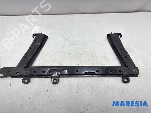 Used Crossmember RENAULT CLIO IV (BH_) 0.9 TCe 90 (BHNF, BHMA, BHMH, BHJK, BHJR) (90 hp) 31507990