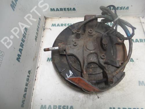 Used Left rear steering knuckle PEUGEOT 607 (9D, 9U) 2.2 16V (158 hp) 31383574