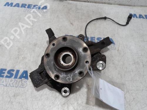 Right front steering knuckle RENAULT MEGANE III Hatchback (BZ0/1_, B3_) 1.4 TCe (BZ0F, BZ1V) | BP31514678M26 