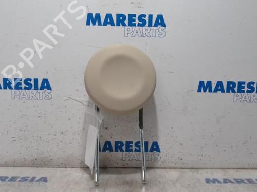 Used Headrest FIAT 500 (312_) 1.2 (312AXA1A) (69 hp) 31489047