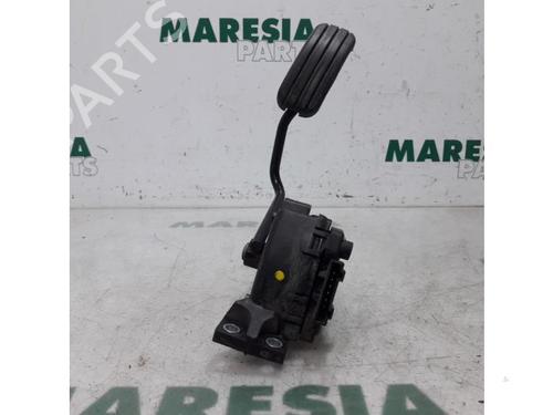 Used Electronic module RENAULT TRAFIC II Van (FL) 2.0 dCi 90 (FL0H, FL00, FL01, FL0M, FL0P, FL0S) (90 hp) 31482794