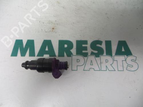 Used Injector RENAULT TWINGO I (C06_) 1.2 (C066, C068) (58 hp) 31529408