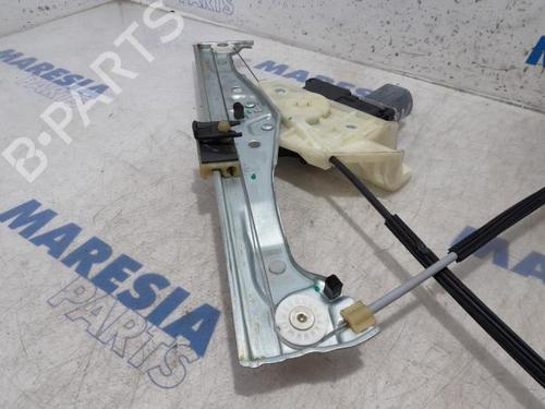 Front right window mechanism CITROËN C4 CACTUS 1.2 THP 110 | BP31415663C23