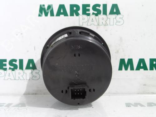 Climate control RENAULT ESPACE IV (JK0/1_) 3.0 dCi (JK0J, JK0V) | BP31452861I5