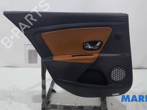 Used Rear left panel RENAULT MEGANE III Grandtour (KZ0/1) 1.5 dCi (KZ09, KZ0D, KZ1G, KZ29, KZ14, KZ1W, KZ10, KZ1F,... (110 hp) 31521494