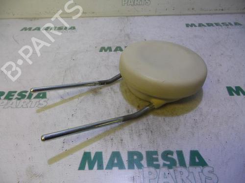 Used Headrest FIAT 500 (312_) 1.2 (312AXA1A) (69 hp) 31446276