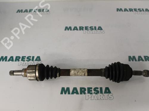 Used Left front driveshaft PEUGEOT 206 Hatchback (2A/C) 1.4 i (75 hp) 31424450