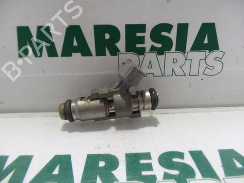 injector-peugeot-207-wa_-wc_-2006-2007-2008-2009-2010-2011-2012-2013-2014-2015-31517972 main image