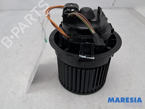 Used Heater blower motor RENAULT CLIO IV Grandtour (KH_) 1.2 TCe 120 (KHM0) (120 hp) 31482262