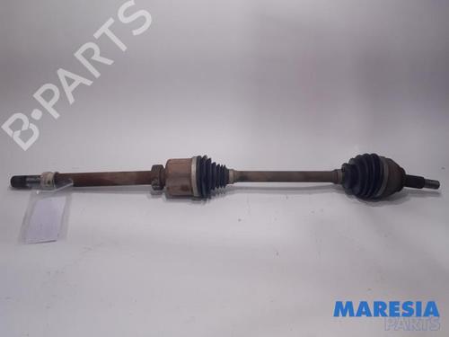 Used Right front driveshaft RENAULT TRAFIC III Van (FG_) 1.6 dCi 95 (FGMJ, FGMR) (95 hp) 31451982