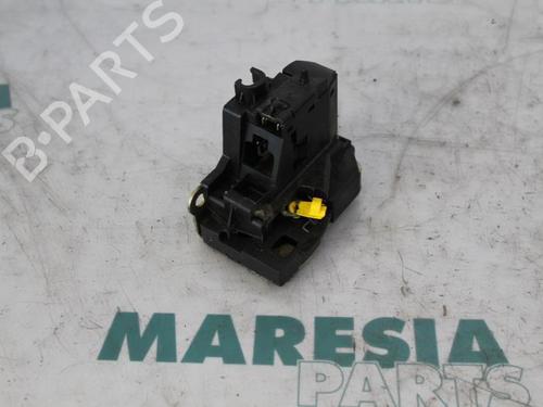 electronic-module-renault-scenic-i-mpv-ja01_-fa0_-1999-2000-2001-2002-2003-2004-2005-2006-2007-2008-2009-2010-31504496 main image