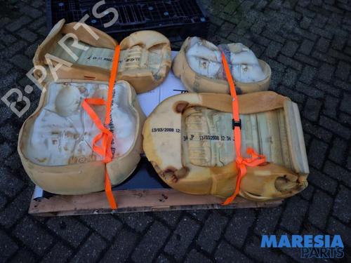 Front left window mechanism RENAULT CLIO V (B7_) 1.0 TCe 100 (B7MT) | BP31490672C22 